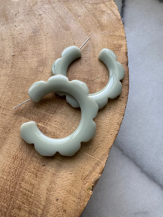 Scallop Hoops